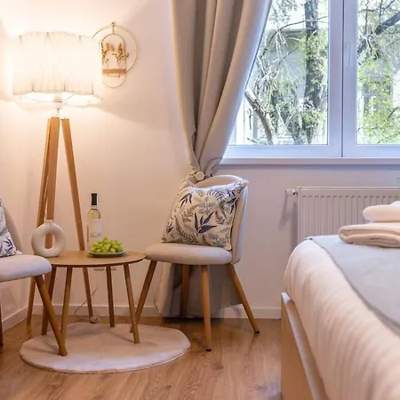 Charming Loft Old Town Center * 布加勒斯特